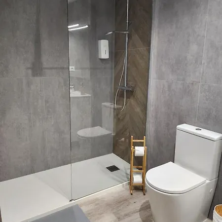 Cerca A La Playa * فوينخيرولا