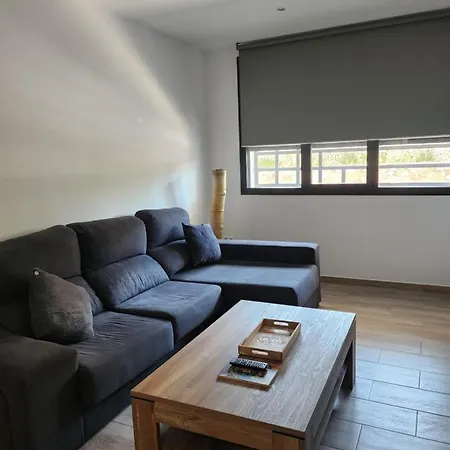 Cerca A La Playa شقة فوينخيرولا